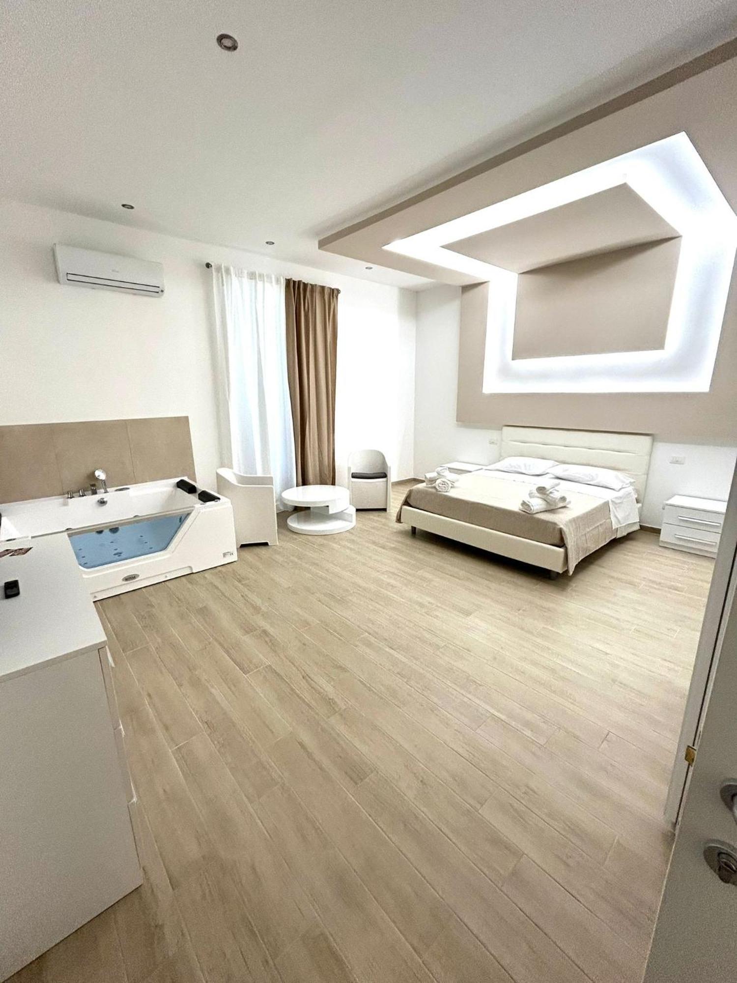 Bed E Suite Domar Brindisi Luaran gambar